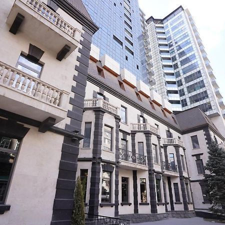 Soho Hotel City Centre Ереван Екстериор снимка