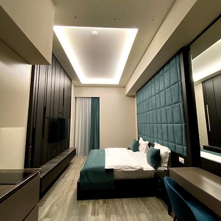 Soho Hotel City Centre Ереван Екстериор снимка