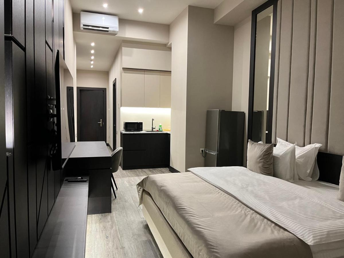 Soho Hotel City Centre Ереван Екстериор снимка
