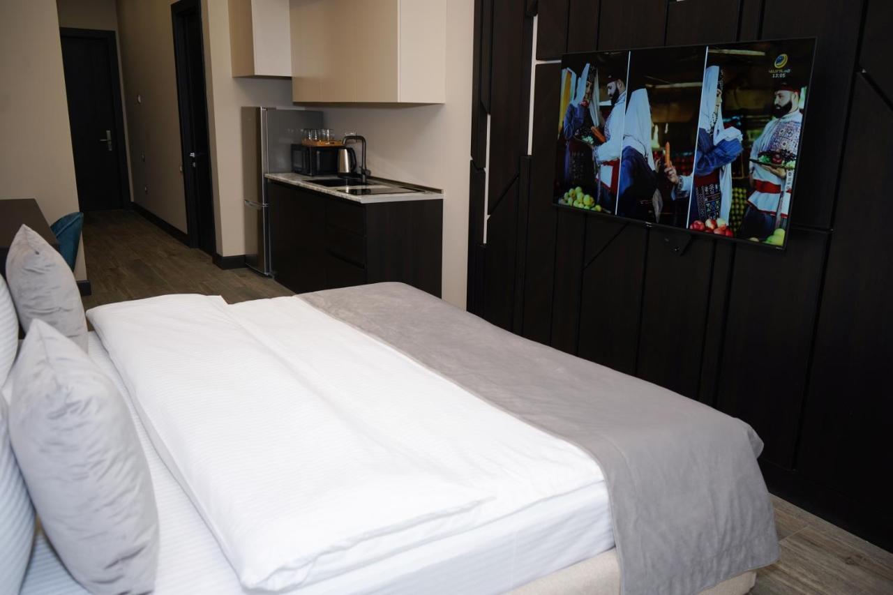 Soho Hotel City Centre Ереван Екстериор снимка