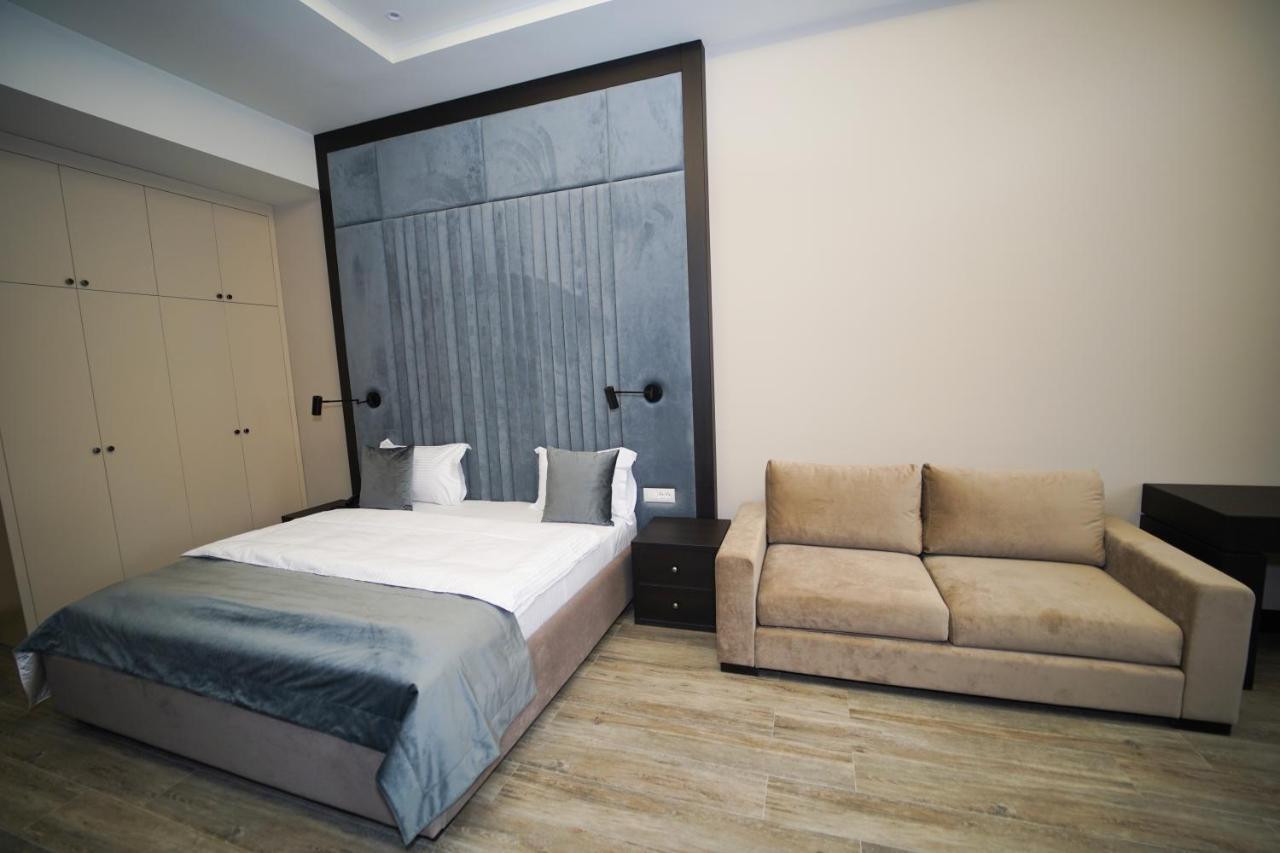 Soho Hotel City Centre Ереван Екстериор снимка