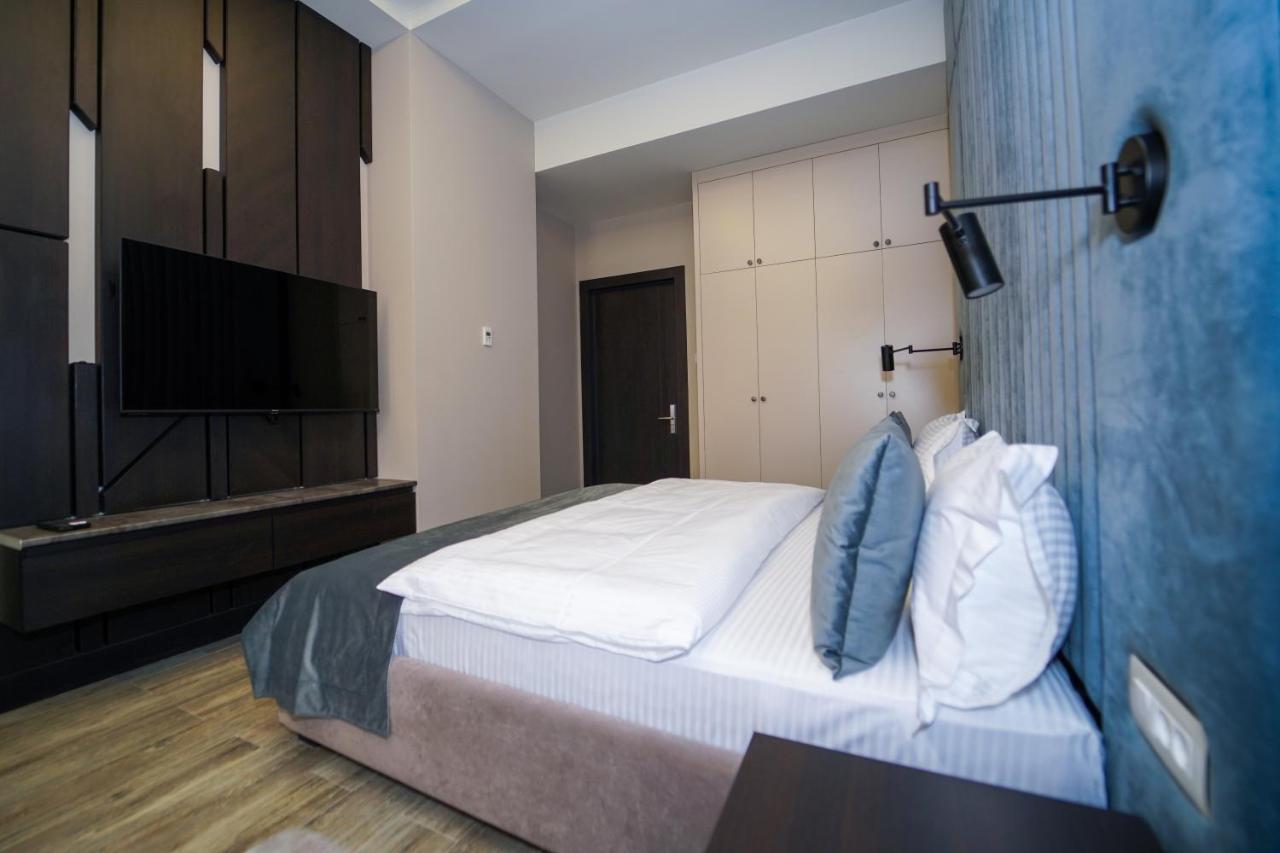 Soho Hotel City Centre Ереван Екстериор снимка