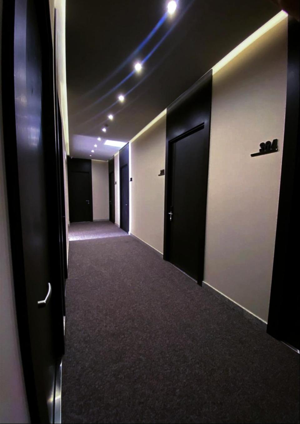 Soho Hotel City Centre Ереван Екстериор снимка
